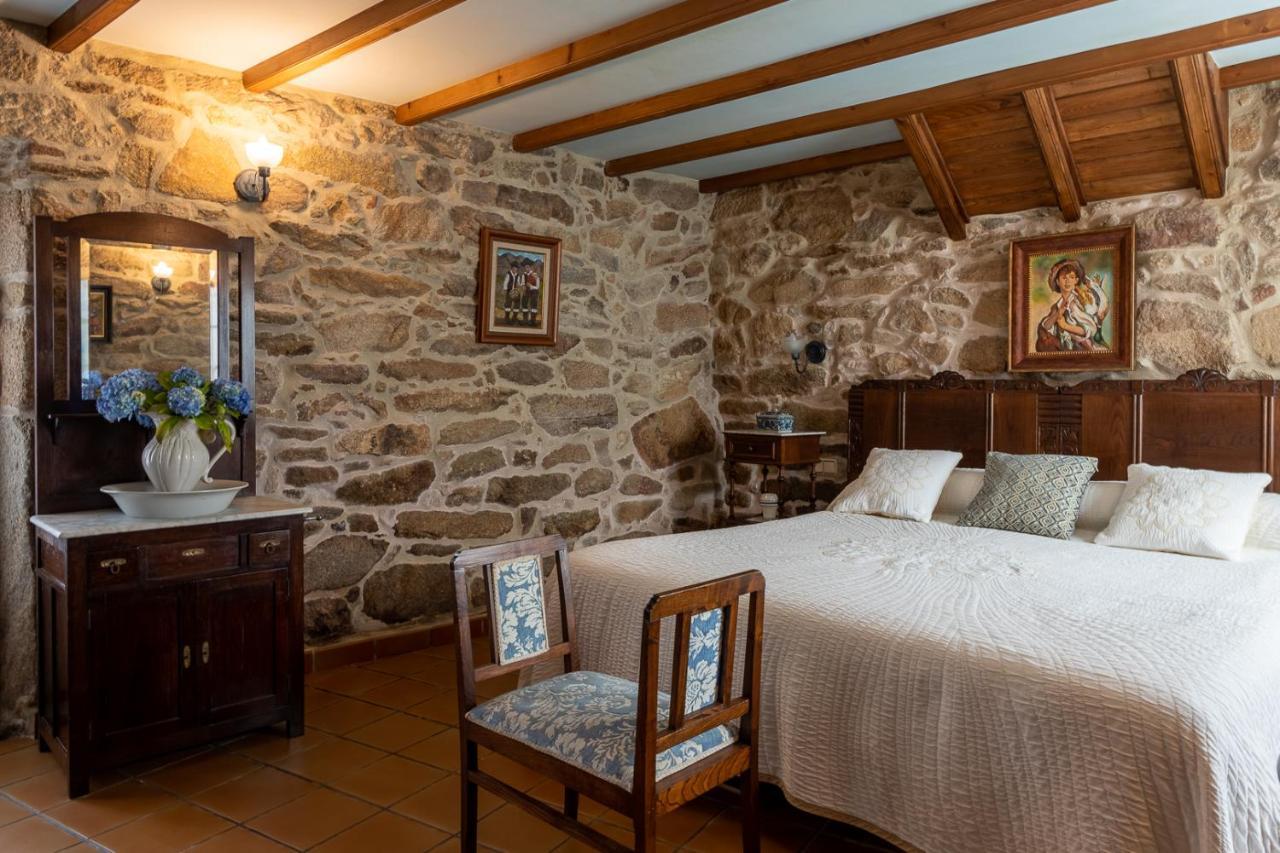 Os Miguelinos Guest House Catoira Eksteriør bilde