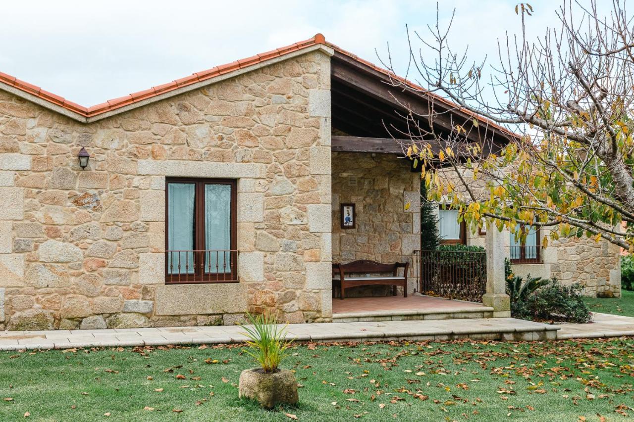 Os Miguelinos Guest House Catoira Eksteriør bilde