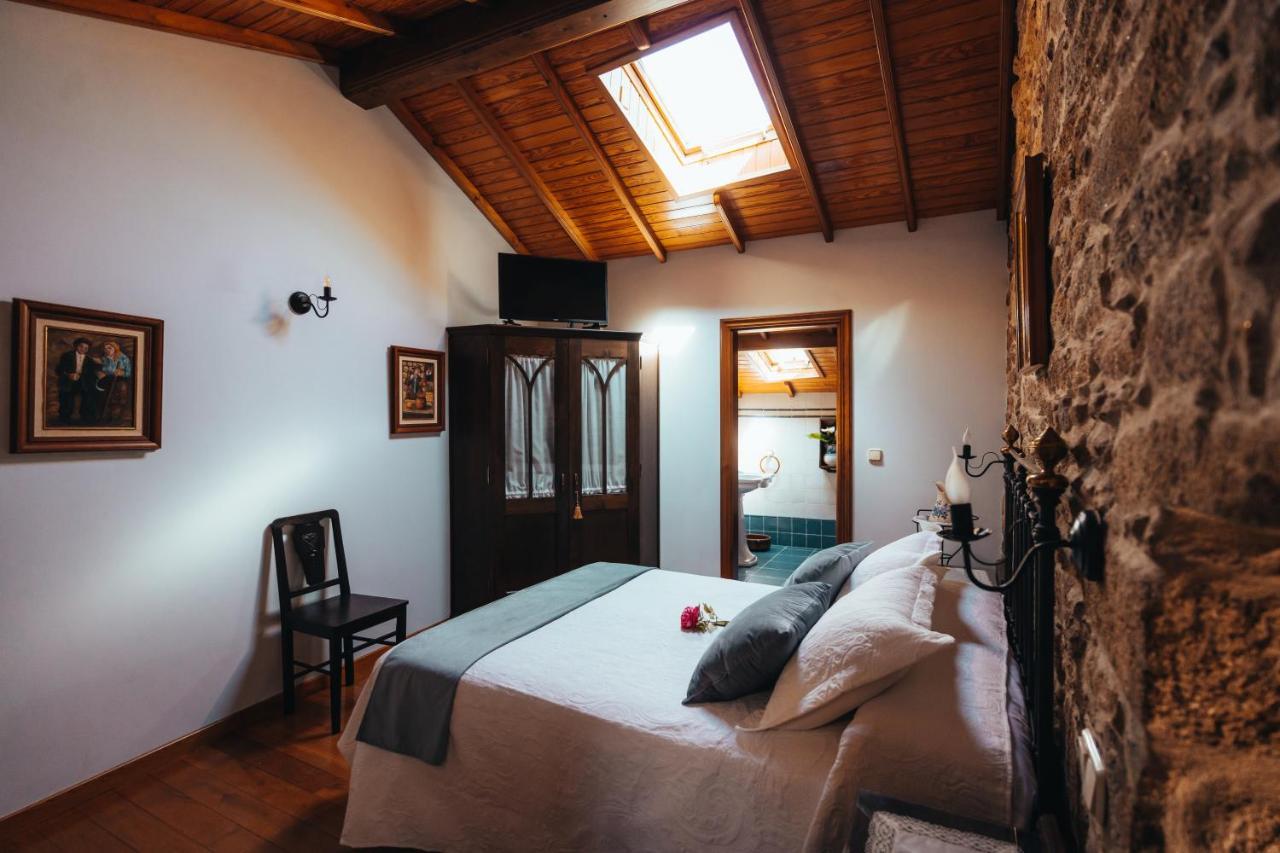 Os Miguelinos Guest House Catoira Eksteriør bilde