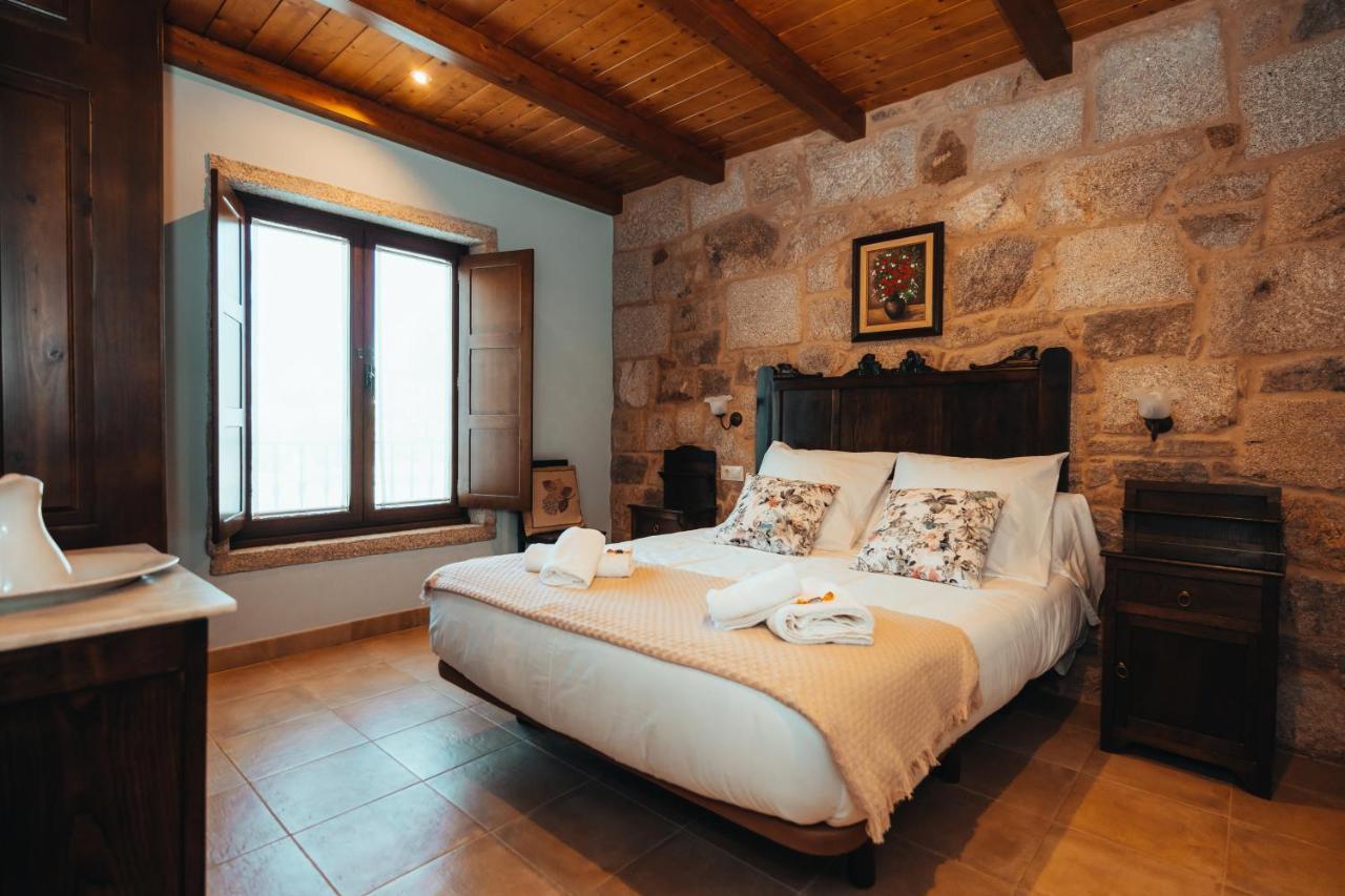 Os Miguelinos Guest House Catoira Eksteriør bilde