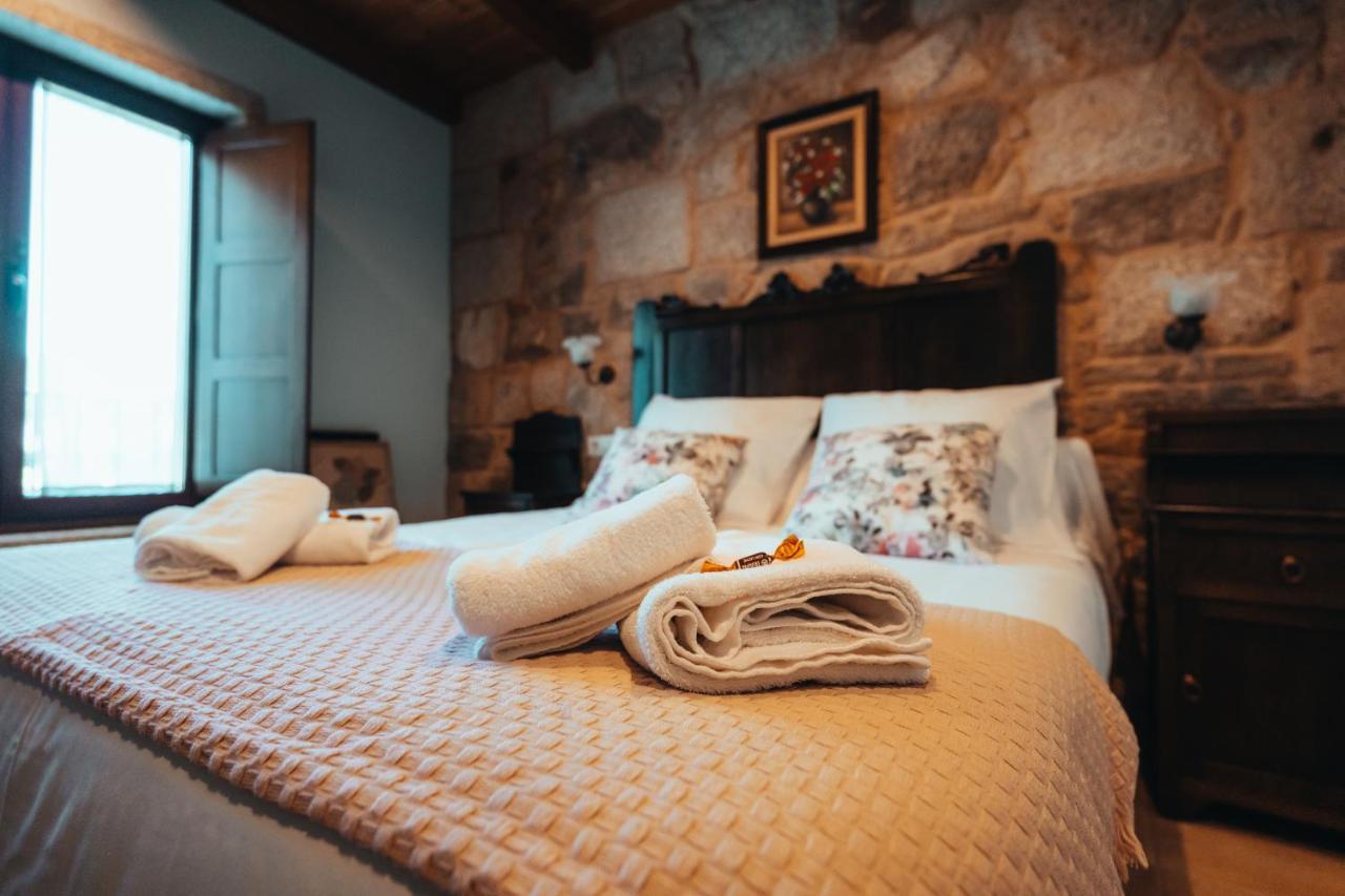 Os Miguelinos Guest House Catoira Eksteriør bilde