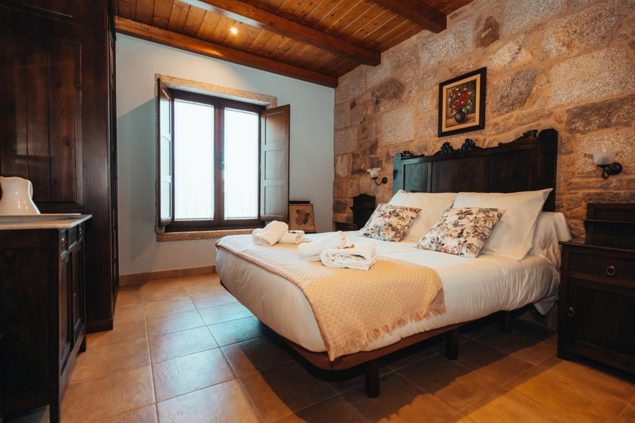Os Miguelinos Guest House Catoira Eksteriør bilde