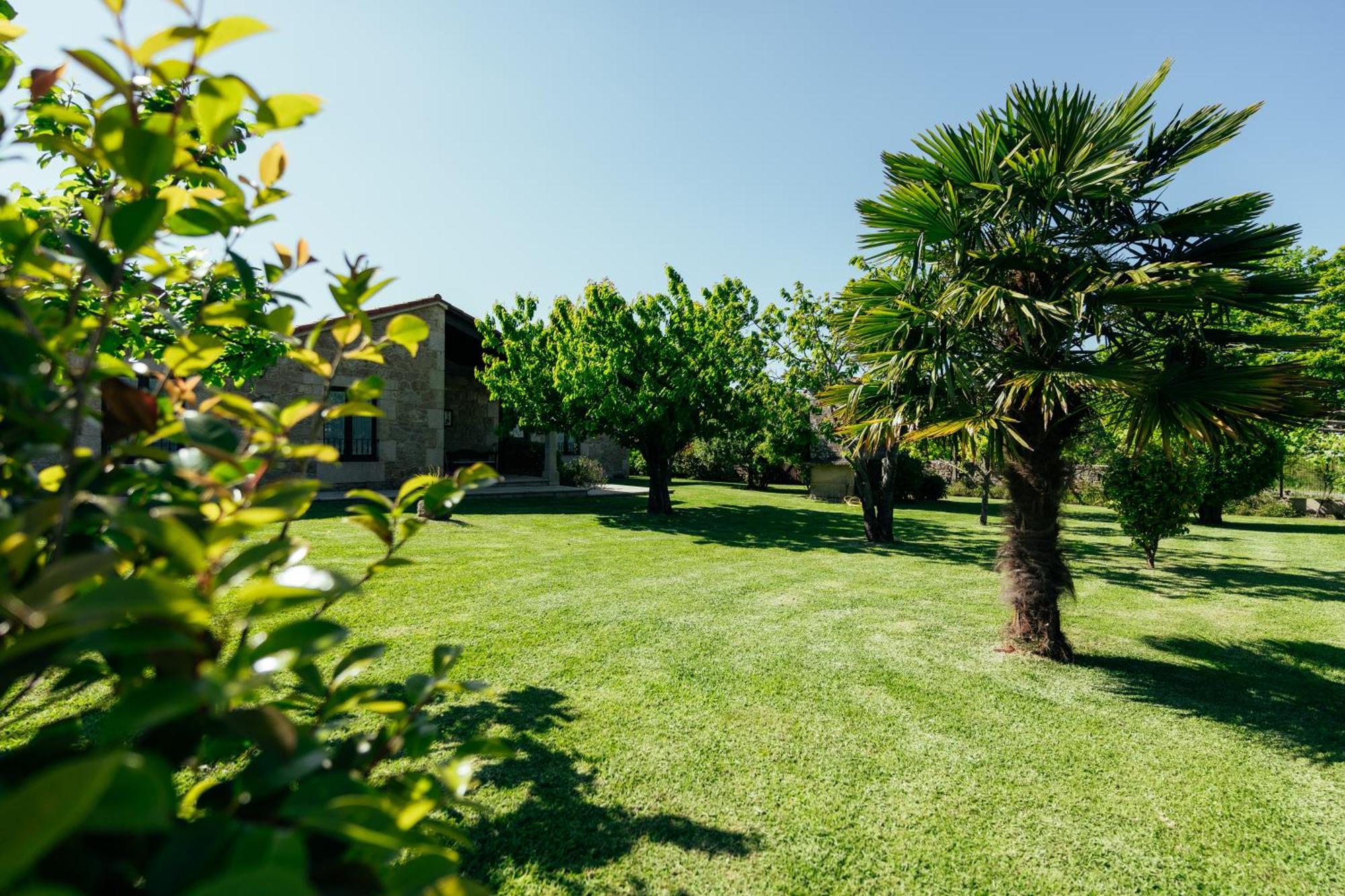Os Miguelinos Guest House Catoira Eksteriør bilde